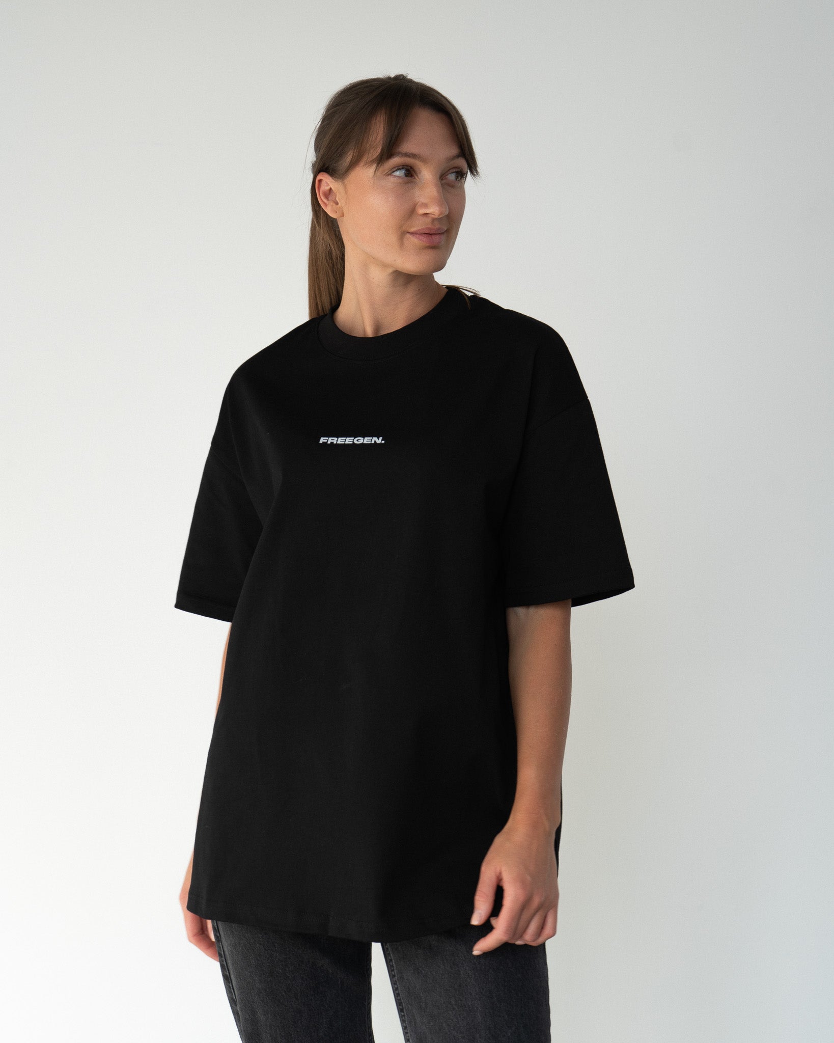 Travel Hunter - Oversized Tshirt